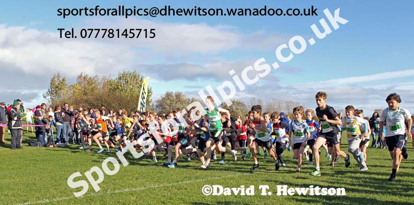 Start of the under-13 boys Sherman Cup, Temple Park, South Shields. Photo: David T. Hewitson/Sports for All Pics